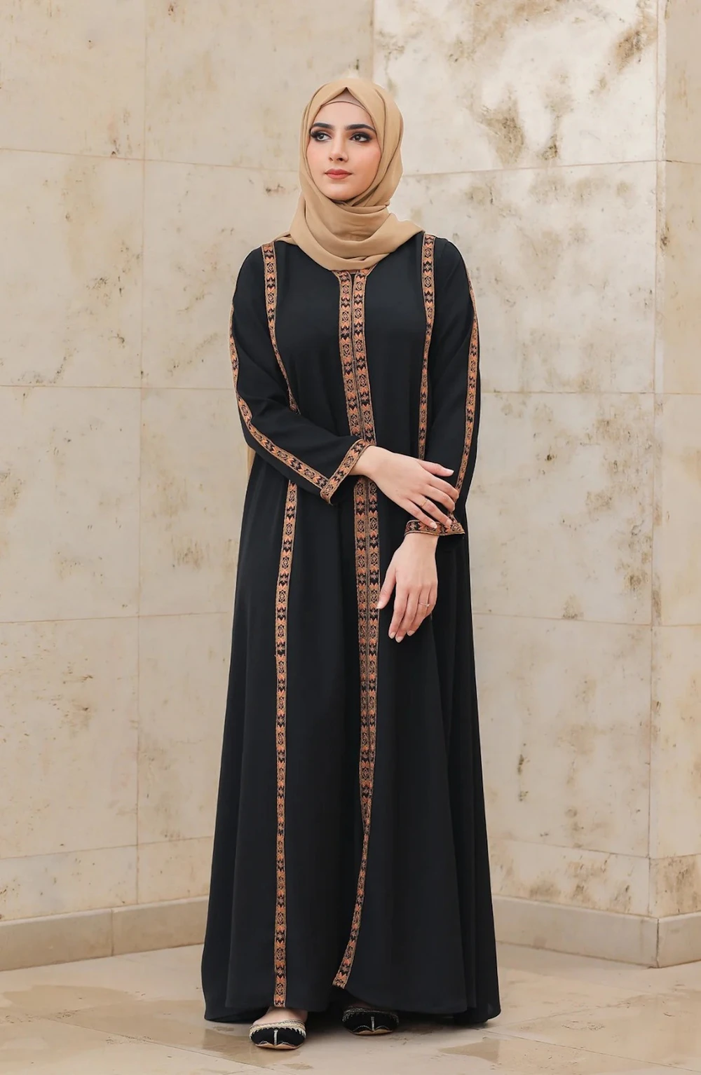 عباية سهرة أسود وذهبي